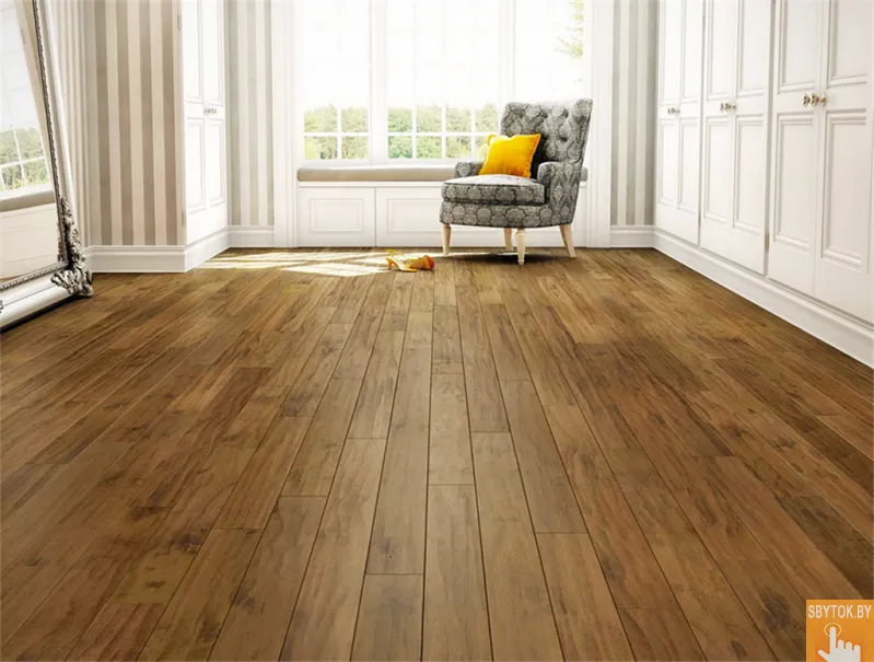 Укладка ламината, монтаж плинтусов