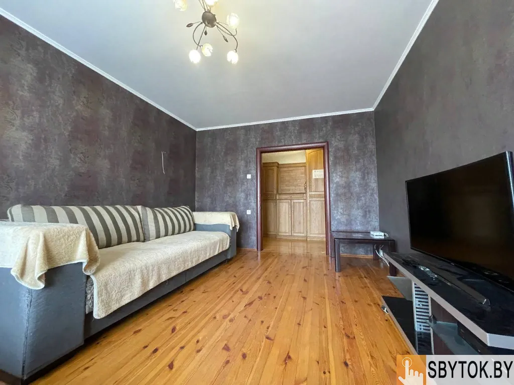 Уютная двухкомнатная квартира в центре Калинковичей.