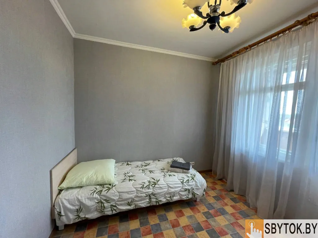 Квартира посуточно Рогачёв Парижской Коммуны, д.1