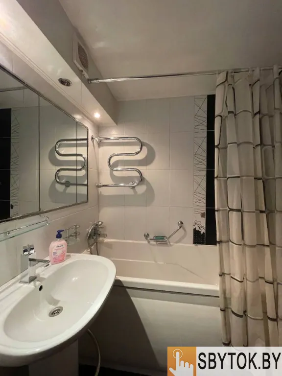 Квартира посуточно Рогачёв Парижской Коммуны, д.1