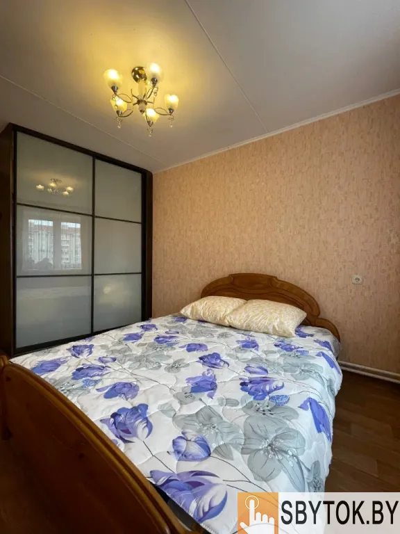 Квартира с хорошим ремонтом на сутки в Несвиже